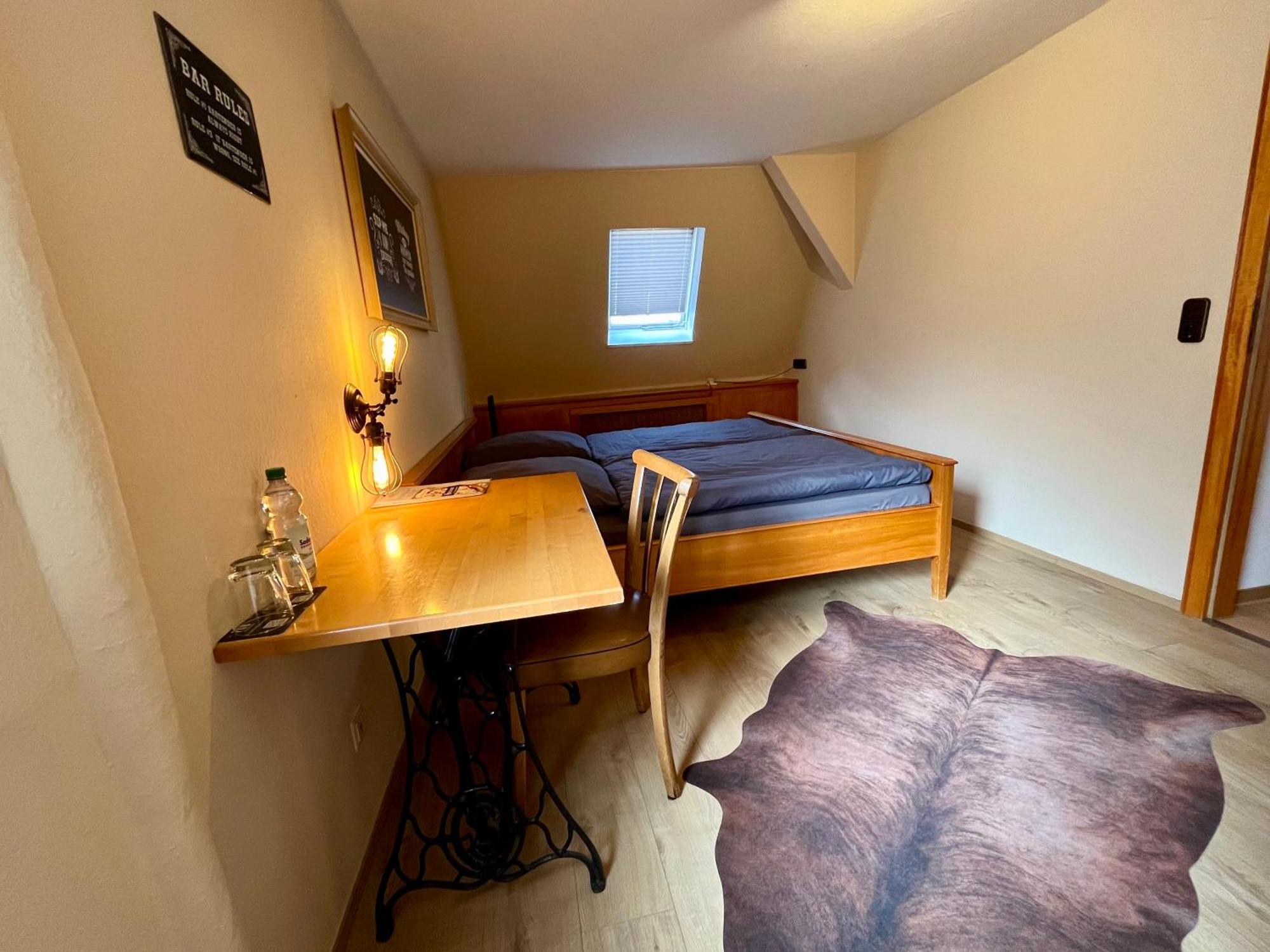Pub 111 - Die Altstadt Unterkunft Мильтенберг Экстерьер фото